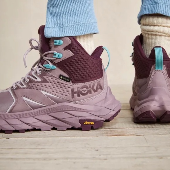 HOKA ONE ONEWomen 
Anacapa Mid GORE-TEX Hiking Shoes 11 
Elderberry/Grape wine 👟 - Picture 1 of 16
